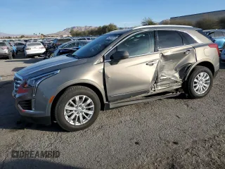 2018 Cadillac XT5 FWD with VIN 1GYKNARS1JZ116528, listed as a Copart auction lot 42546325 with 63,301 mi miles and Salvage Title. Bid and sale history available at carsss.com. Image 1.