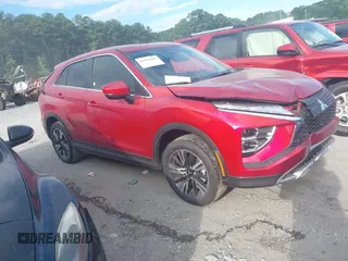 2025 Mitsubishi Eclipse Cross SE с VIN JA4ATWAAXSZ004524, выставлен на аукционе IAAI как лот 42694603 с пробегом 9 249 миль миль и . История ставок и продаж доступна на DreamBid. Изображение 1.