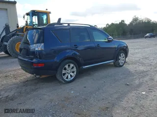 2011 Mitsubishi Outlander SE with VIN JA4AS3AW9BU017176, listed as a IAAI auction lot 41225424 with 188,497 mi miles. Bid and sale history available at carsss.com. Image 4.