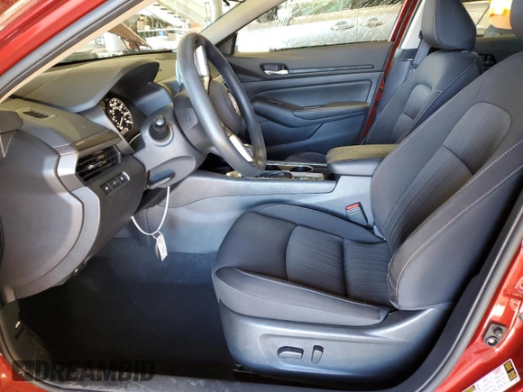 2024 Nissan Altima 2.5 SV with VIN 1N4BL4DW3RN396629, listed as a Copart auction lot 47106925 with 2,048 mi miles and Salvage Title. Bid and sale history available at carsss.com. Image 7.