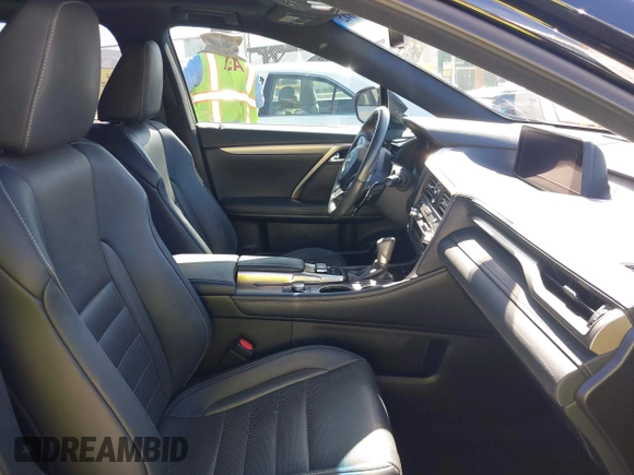2017 Lexus RX 350 z VIN 2T2ZZMCA1HC069706, wystawiony jako IAAI lot #41326042 z przebiegiem 46 922 mil mil oraz . Historia ofert i sprzedaży dostępna na DreamBid. Obrazek 5.
