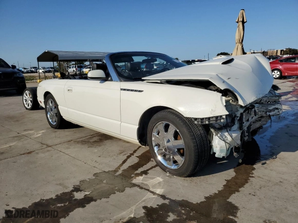 2002 Ford Thunderbird w/Hardtop Premium with VIN 1FAHP60A52Y115214, listed as a Copart auction lot 70801894 with 0 mi miles and Salvage Title. Bid and sale history available at carsss.com. Image 4.