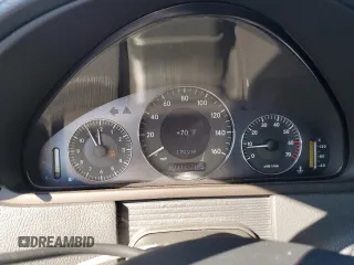 2003 Mercedes-Benz CLK 500 with VIN WDBTJ75JX3F039229, listed as a Copart auction lot 77006714 with 111,617 mi miles and Salvage Title. Bid and sale history available at DreamBid. Image 9.