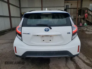 2018 Toyota Prius One with VIN JTDKDTB38J1599764, listed as a Copart auction lot 53269995 with 97,032 mi miles and Clean Title. Bid and sale history available at DreamBid. Image 6.