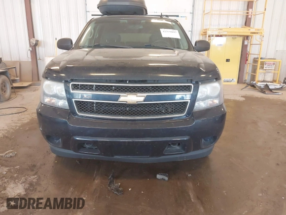 2008 Chevrolet Suburban 3LT z VIN 1GNFK16328J211810, wystawiony jako IAAI lot #42379897 z przebiegiem 191 730 mil mil oraz . Historia ofert i sprzedaży dostępna na DreamBid. Obrazek 6.