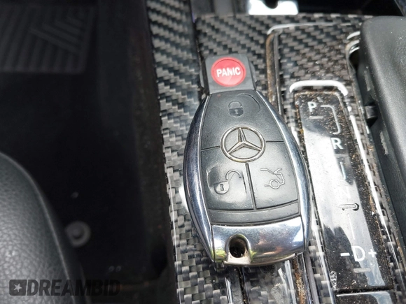 2009 Mercedes-Benz C-Class 3.5L Sport with VIN WDDGF56X89R046740, listed as a IAAI auction lot 41931300 with 150,627 mi miles. Bid and sale history available at carsss.com. Image 11.