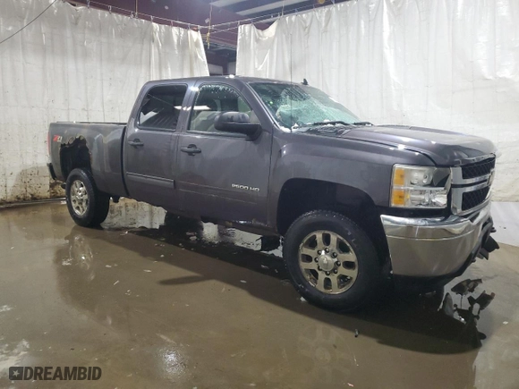 2011 Chevrolet Silverado 2500HD LT with VIN 1GC1KXCGXBF232654, listed as a Copart auction lot 45109455 with 230,300 mi miles and Salvage Title. Bid and sale history available at carsss.com. Image 4.