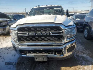 2022 Ram 3500 Tradesman with VIN 3C63RRGLXNG180234, listed as a Copart auction lot 87893705 with 0 mi miles and Salvage Title. Bid and sale history available at carsss.com. Image 5.