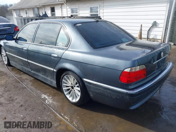 2001 BMW 7 Series 740iL with VIN WBAGH83491DP28749, listed as a IAAI auction lot 41440556 with 198,734 mi miles. Bid and sale history available at carsss.com. Image 3.