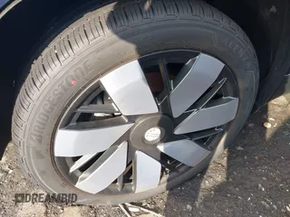 2023 Fisker Ocean Ultra z VIN VCF1UBU23PG009115, wystawiony jako IAAI lot #41532344 z przebiegiem Nie podano mil oraz . Historia ofert i sprzedaży dostępna na DreamBid. Obrazek 20.