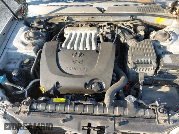 2005 Hyundai Sonata GLS with VIN KMHWF35H15A150785, listed as a IAAI auction lot 41690877 with 267,056 mi miles. Bid and sale history available at carsss.com. Image 10.