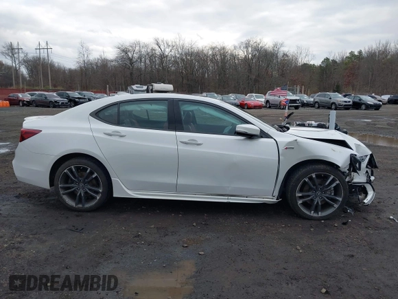 2019 Acura TLX w/A-Spec Pkg with VIN 19UUB1F61KA002075, listed as a IAAI auction lot 40991938 with 49,402 mi miles. Bid and sale history available at carsss.com. Image 13.