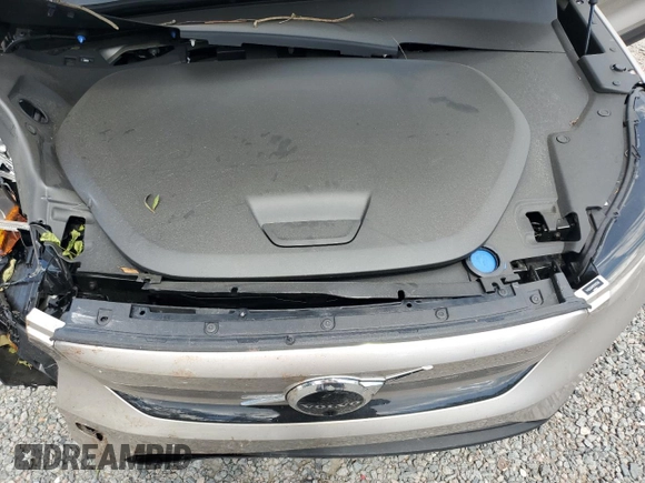 2023 Volvo XC40 Ultimate with VIN YV4ED3UM3P2013538, listed as a Copart auction lot 57995485 with 24,189 mi miles and Salvage title. Bid and sale history available at DreamBid. Image 11.