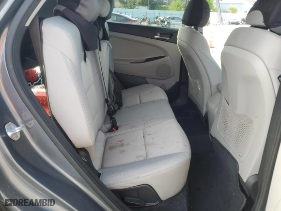 2017 Hyundai Tucson SE with VIN KM8J23A40HU593165, listed as a Copart auction lot 49234255 with 80,058 mi miles and Clean Title. Bid and sale history available at carsss.com. Image 11.