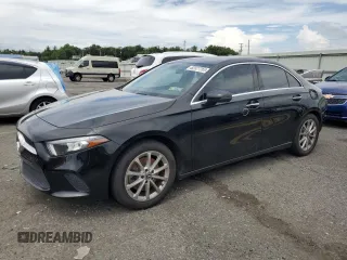 2019 Mercedes-Benz A 220 с VIN WDD3G4FBXKW026250, выставлен на аукционе Copart как лот 62927765 с пробегом 80 709 миль миль и Списание • Salvage title. История ставок и продаж доступна на DreamBid. Изображение 1.