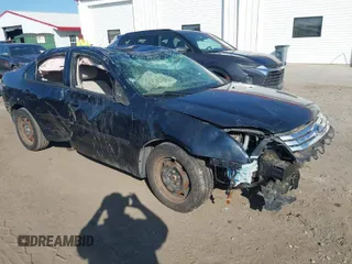 2008 Ford Fusion S with VIN 3FAHP06ZX8R175121, listed as a IAAI auction lot 41523713 with 1 mi miles. Bid and sale history available at carsss.com. Image 1.