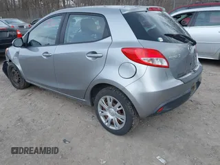2013 Mazda Mazda2 Sport with VIN JM1DE1KY5D0159551, listed as a IAAI auction lot 41903043 with 107,858 mi miles. Bid and sale history available at carsss.com. Image 3.