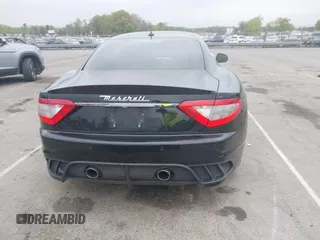 2012 Maserati GranTurismo MC Stradale с VIN ZAM45MLA1C0061579, выставлен на аукционе IAAI как лот 41938411 с пробегом 76 626 миль миль и . История ставок и продаж доступна на DreamBid. Изображение 16.
