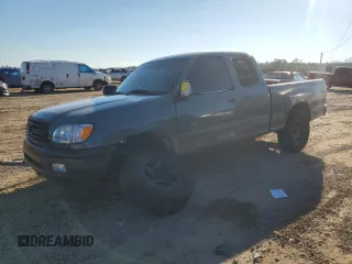 2000 Toyota Tundra SR5 with VIN 5TBRT3413YS116409, listed as a Copart auction lot 46267115 with 286,637 mi miles and Salvage Title. Bid and sale history available at DreamBid. Image 1.