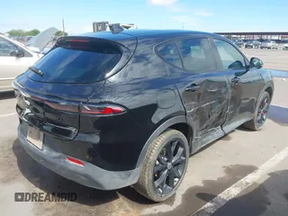 2024 Dodge Hornet GT z VIN ZACNDFAN8R3A14928, wystawiony jako IAAI lot #42387134 z przebiegiem 27 254 mil mil oraz . Historia ofert i sprzedaży dostępna na DreamBid. Obrazek 4.