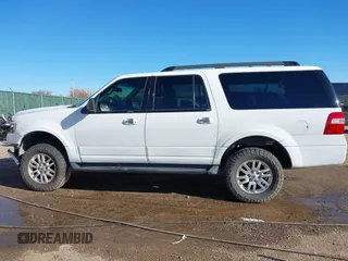 2013 Ford Expedition EL XLT with VIN 1FMJK1J58DEF12950, listed as a IAAI auction lot 40992286 with 185,786 mi miles. Bid and sale history available at carsss.com. Image 14.