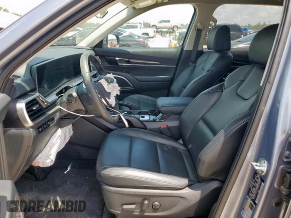 2024 Kia Telluride S z VIN 5XYP6DGC2RG543796, wystawiony jako Copart lot #61414285 z przebiegiem 5 339 mil mil oraz Szkoda całkowita • Salvage title. Historia ofert i sprzedaży dostępna na DreamBid. Obrazek 7.