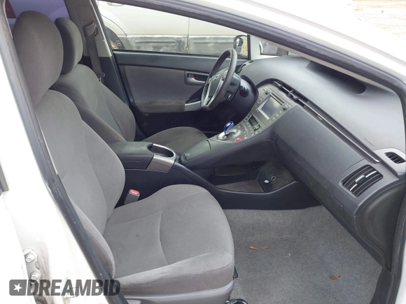 2014 Toyota Prius Four with VIN JTDKN3DU5E0386382, listed as a IAAI auction lot 41999386 with 170,482 mi miles. Bid and sale history available at carsss.com. Image 5.