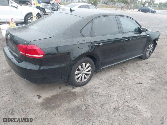 2015 Volkswagen Passat 1.8T S with VIN 1VWAT7A31FC019965, listed as a IAAI auction lot 41620572 with 145,141 mi miles. Bid and sale history available at carsss.com. Image 4.