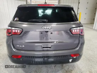 2024 Jeep Compass Sport z VIN 3C4NJDAN1RT140210, wystawiony jako Copart lot #57155485 z przebiegiem Nie podano mil oraz Czysty tytuł • Clean title. Historia ofert i sprzedaży dostępna na DreamBid. Obrazek 6.