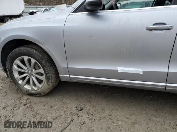 2015 Audi Q5 Premium Plus z VIN WA1LFAFP2FA018566, wystawiony jako Copart lot #47940235 z przebiegiem Nie podano mil oraz Szkoda całkowita • Salvage title. Historia ofert i sprzedaży dostępna na DreamBid. Obrazek 13.