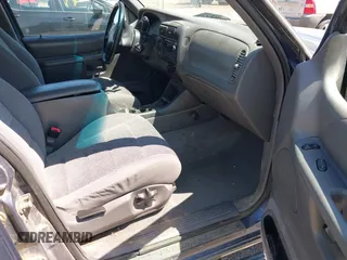 2000 Ford Explorer XLT с VIN 1FMZU73E7YZC06429, выставлен на аукционе IAAI как лот 42453497 с пробегом 15 567 миль миль и . История ставок и продаж доступна на DreamBid. Изображение 5.