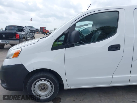 2019 Nissan NV200 SV with VIN 3N6CM0KN7KK690431, listed as a IAAI auction lot 42092458 with 142,872 mi miles and . Bid and sale history available at DreamBid. Image 19.