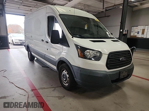 2017 Ford Transit z VIN 1FTYR2CM7HKA34715, wystawiony jako IAAI lot #42830885 z przebiegiem 300 799 mil mil oraz . Historia ofert i sprzedaży dostępna na DreamBid. Obrazek 17.