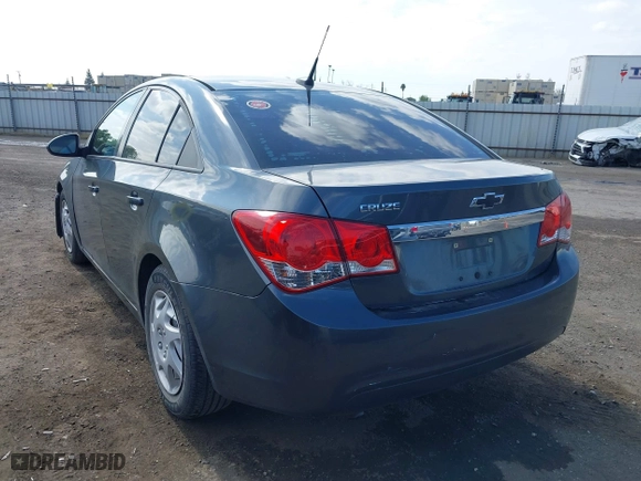 2013 Chevrolet Cruze LS with VIN 1G1PA5SG8D7222553, listed as a IAAI auction lot 41900523 with 127,852 mi miles. Bid and sale history available at carsss.com. Image 3.