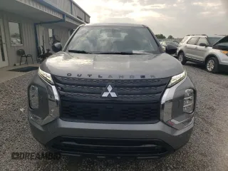 2022 Mitsubishi Outlander SE with VIN JA4J4UA81NZ090275, listed as a Copart auction lot 53905275 with 55,259 mi miles and Salvage title. Bid and sale history available at DreamBid. Image 5.