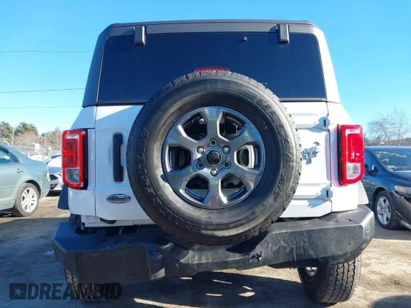 2024 Ford Bronco Big Bend с VIN 1FMDE7AH7RLB15038, выставлен на аукционе IAAI как лот 41504232 с пробегом 344 миль миль и . История ставок и продаж доступна на DreamBid. Изображение 18.