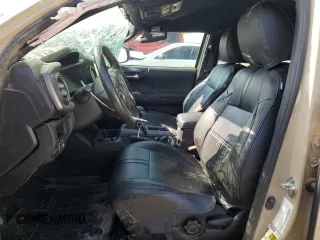 2017 Toyota Tacoma SR5 с VIN 3TMCZ5ANXHM117202, выставлен на аукционе Copart как лот 55322685 с пробегом 149 752 миль миль и Списание • Salvage title. История ставок и продаж доступна на DreamBid. Изображение 7.