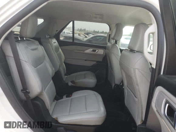 2025 Ford Explorer Active with VIN 1FMUK7DH7SGA38500, listed as a Copart auction lot 52371225 with Not Provided miles and Non Repairable. Bid and sale history available at carsss.com. Image 11.