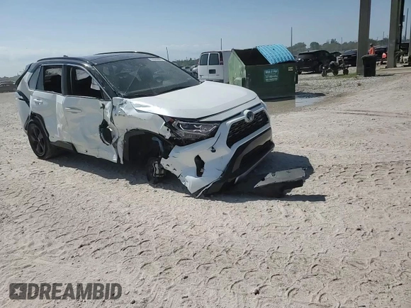 2021 Toyota RAV4 Hybrid XSE with VIN 4T3E6RFV3MU061808, listed as a Copart auction lot 57048025 with 20,614 mi miles and Salvage title. Bid and sale history available at DreamBid. Image 14.