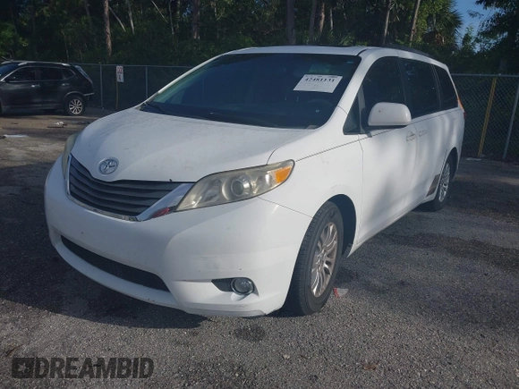 2012 Toyota Sienna XLE AAS with VIN 5TDYK3DC4CS186081, listed as a IAAI auction lot 42481131 with 187,849 mi miles and . Bid and sale history available at DreamBid. Image 2.