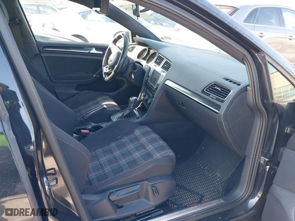 2016 Volkswagen Golf GTI SE with VIN 3VW4T7AUXGM060021, listed as a IAAI auction lot 41602354 with 81,349 mi miles. Bid and sale history available at carsss.com. Image 5.