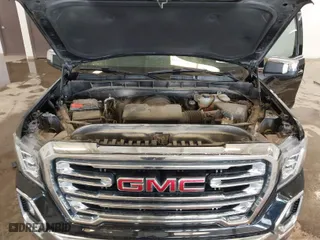 2019 GMC Sierra 1500 SLT with VIN 3GTU9DED1KG137280, listed as a IAAI auction lot 41787879 with 67,782 mi miles. Bid and sale history available at carsss.com. Image 10.