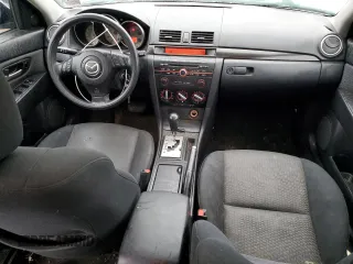 2008 Mazda 3 i Sport with VIN JM1BK12F981786106, listed as a Copart auction lot 85446424 with 200,362 mi miles and Salvage Title. Bid and sale history available at DreamBid. Image 8.