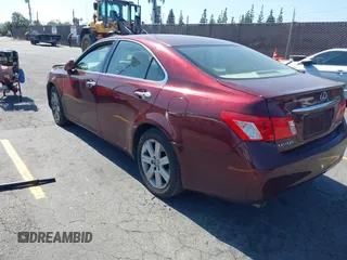 2008 Lexus ES 330 z VIN JTHBJ46GX82179132, wystawiony jako IAAI lot #42064446 z przebiegiem 132 643 mil mil oraz . Historia ofert i sprzedaży dostępna na DreamBid. Obrazek 3.