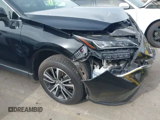 2022 Toyota Venza LE with VIN JTEAAAAH5NJ093705, listed as a IAAI auction lot 41840879 with 65,677 mi miles. Bid and sale history available at carsss.com. Image 17.
