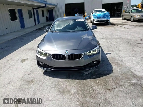 2018 BMW 4 Series 430i z VIN WBA4Z1C57JEC72408, wystawiony jako Copart lot #56664565 z przebiegiem 97 605 mil mil oraz Szkoda całkowita • Salvage title. Historia ofert i sprzedaży dostępna na DreamBid. Obrazek 14.
