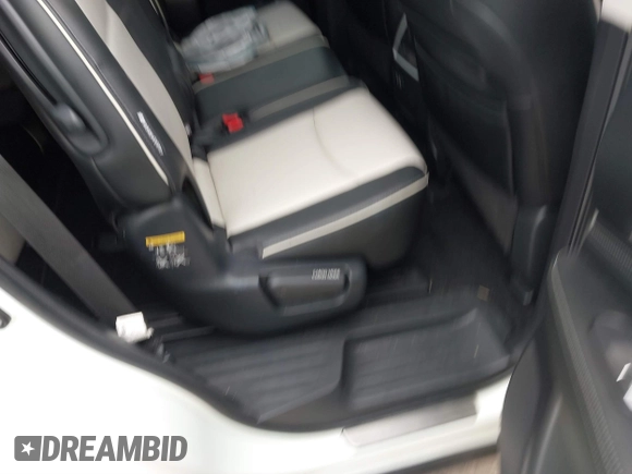 2020 Infiniti QX60 Pure with VIN 5N1DL0MN7LC545576, listed as a IAAI auction lot 41615817 with 62,858 mi miles and . Bid and sale history available at DreamBid. Image 8.