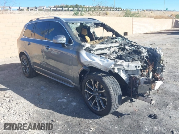 2016 Volvo XC90 T6 Momentum with VIN YV4A22PK7G1077256, listed as a IAAI auction lot 41104690 with 1 mi miles. Bid and sale history available at carsss.com. Image 1.