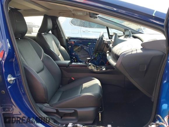 2024 Toyota Prius LE z VIN JTDACAAU8R3019555, wystawiony jako IAAI lot #42160410 z przebiegiem 15 529 mil mil oraz . Historia ofert i sprzedaży dostępna na DreamBid. Obrazek 5.