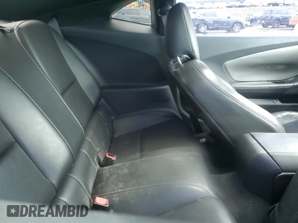 2013 Chevrolet Camaro LT z VIN 2G1FC1E38D9172713, wystawiony jako Copart lot #52681855 z przebiegiem 65 440 mil mil oraz Czysty tytuł • Clean title. Historia ofert i sprzedaży dostępna na DreamBid. Obrazek 10.